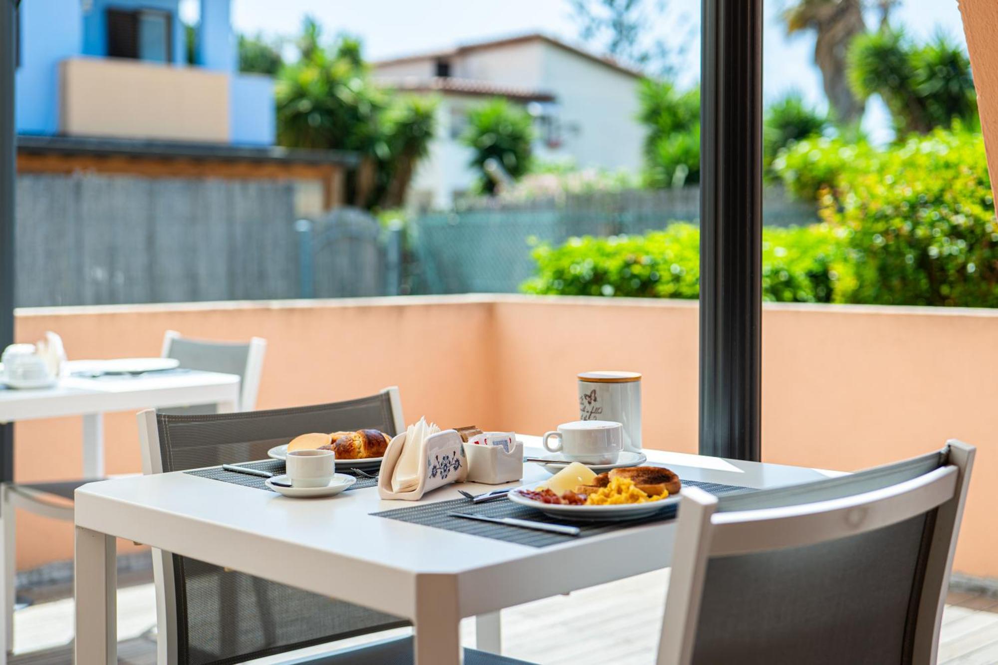 Bed and Breakfast Le Terrazze Di Bellavista Su Forti Exterior foto